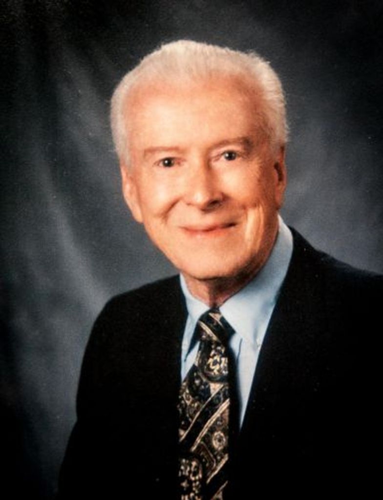 Dr. Kenneth J. Gee Profile Photo
