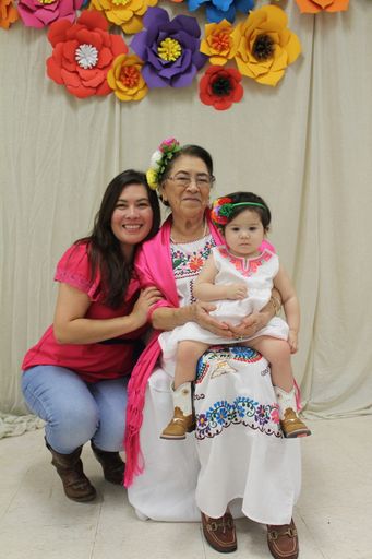 Rita Solis photo gallery thumbnail 95 of 276