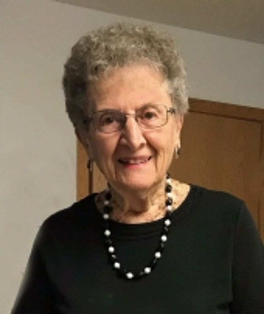 Eileen Fredin Profile Photo