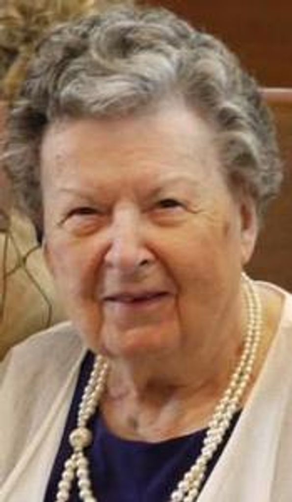 Dorothy Isabel Thom (Nee Green)