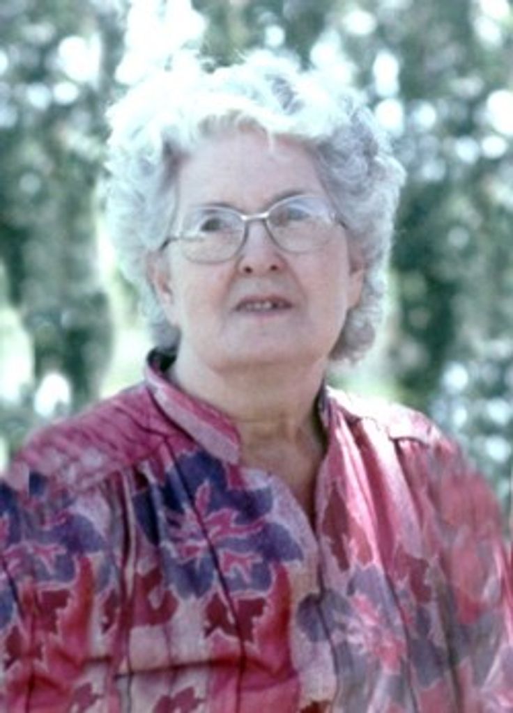 Leola Davis