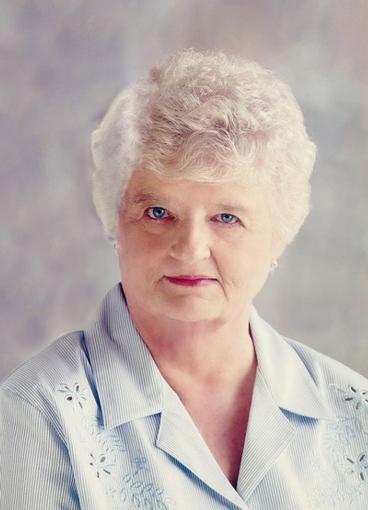 Suzanne "Suzie" Van Lanen Profile Photo