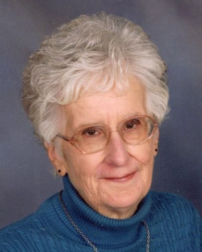 Esther Hoesel's obituary image