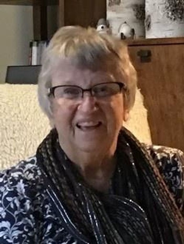 Loa Marie Burke Sichterman