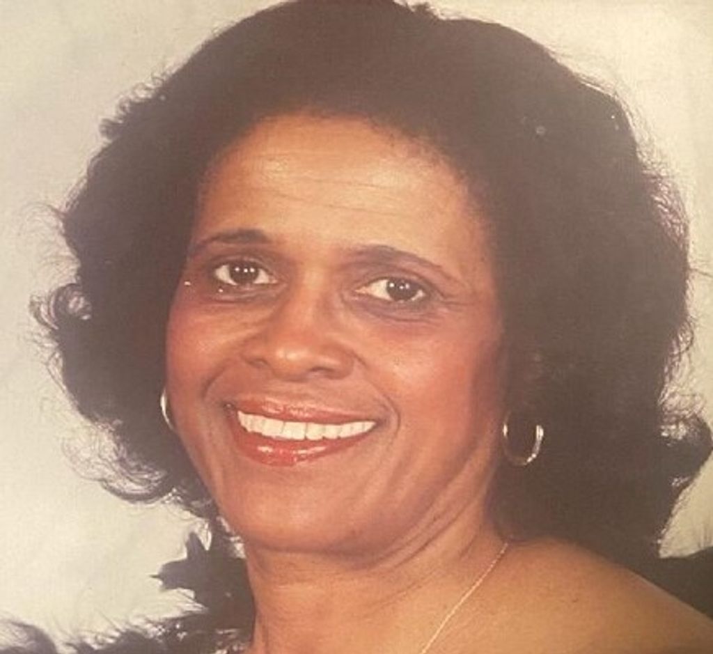 Louise Christine Charlton Profile Photo