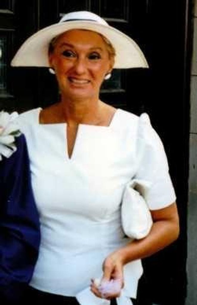 Lenore Morris