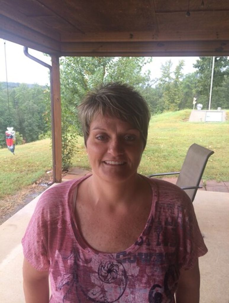 Tracy Leigh Manatt