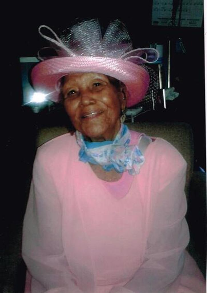 Mary Elizabeth Mitchell Profile Photo