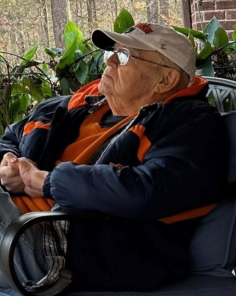 Robert "Bob" Daniel Ratagick