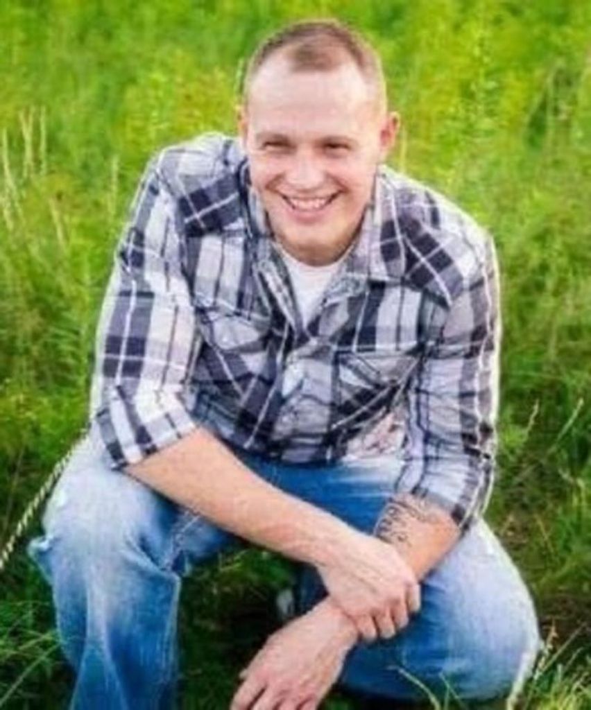 Joshua Robert Mann Profile Photo