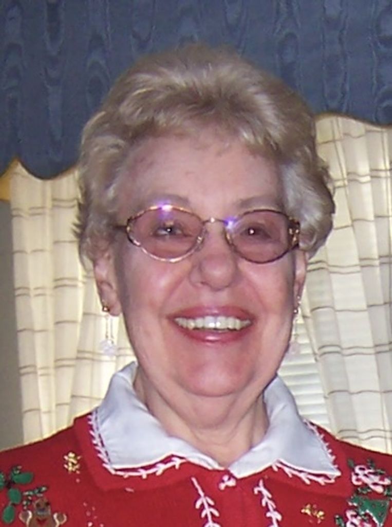 Elizabeth "Betty" (Beyer)  Coulter