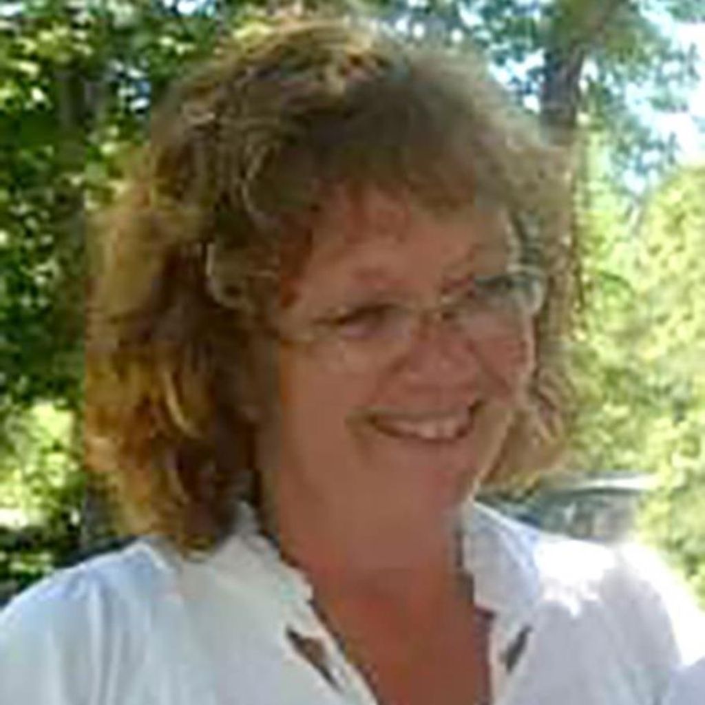Sandra "Sandy" Yvonne Solomon Profile Photo