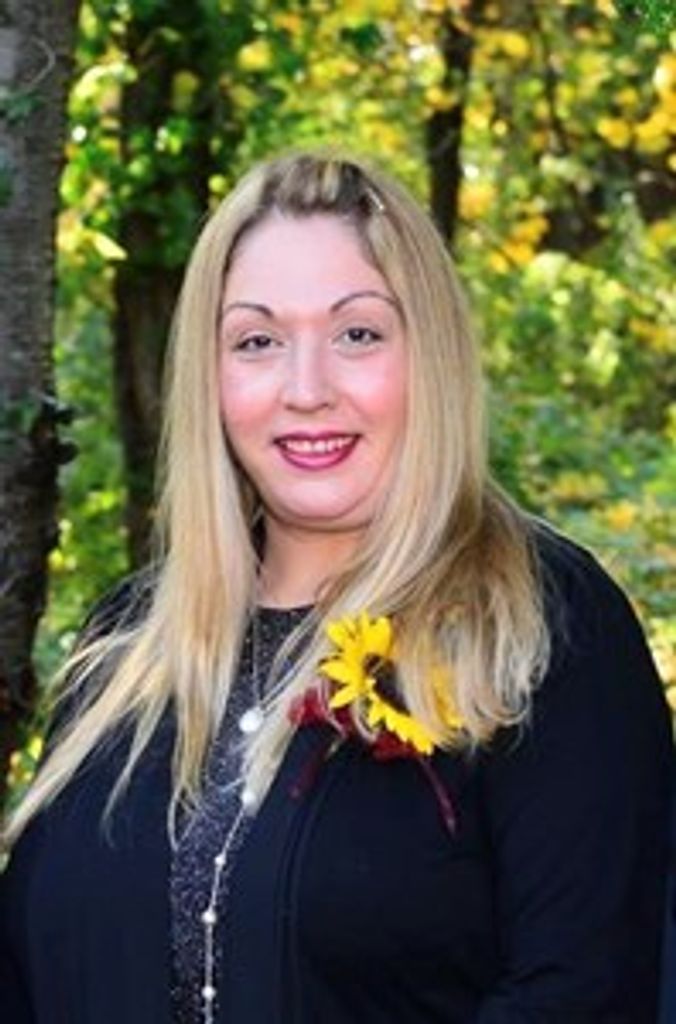 Jessica Lenora Valarinos