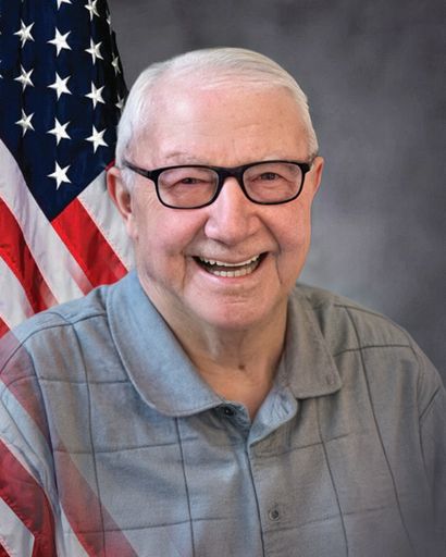 Hollis 