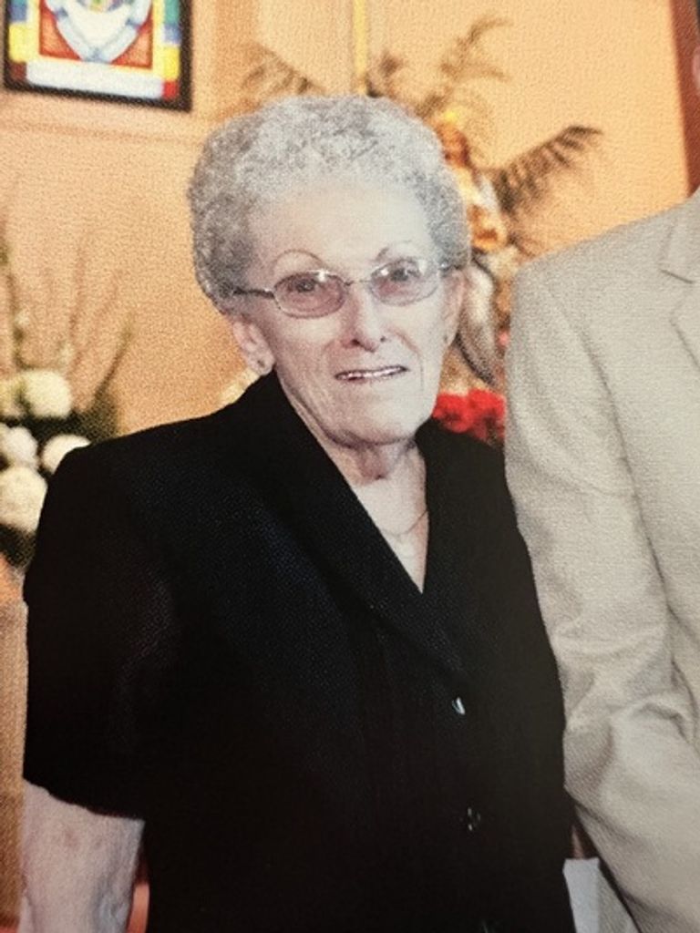 Rose Marie Rivet Profile Photo