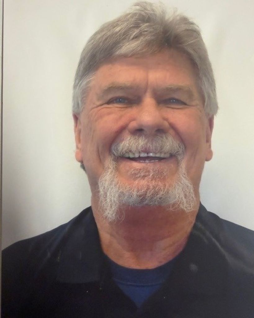 Dennis Brian Johansen Profile Photo