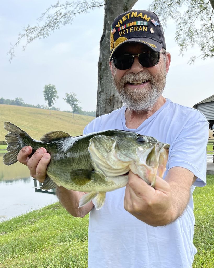 Terry Clyde Hall Profile Photo