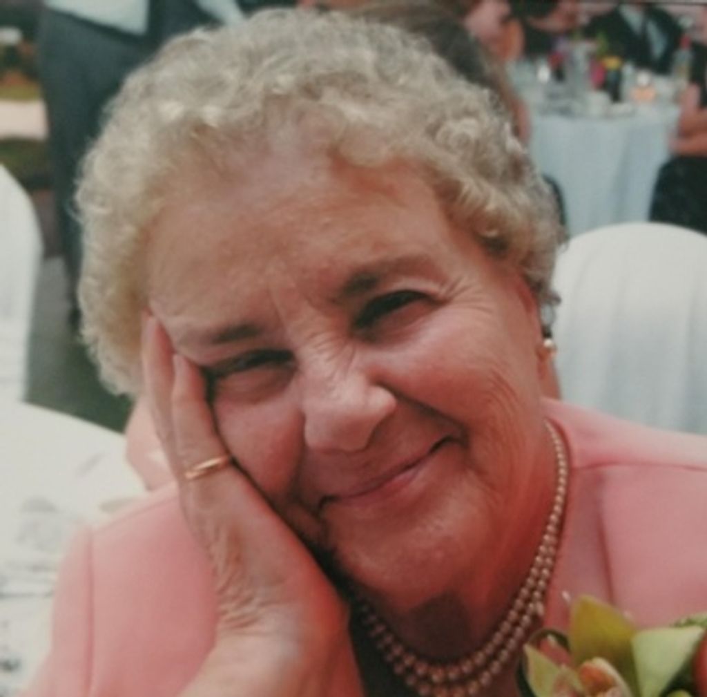 Yolanda Gravallese