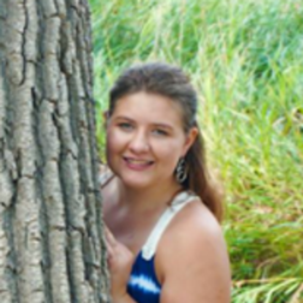 Jalynn R. Williams