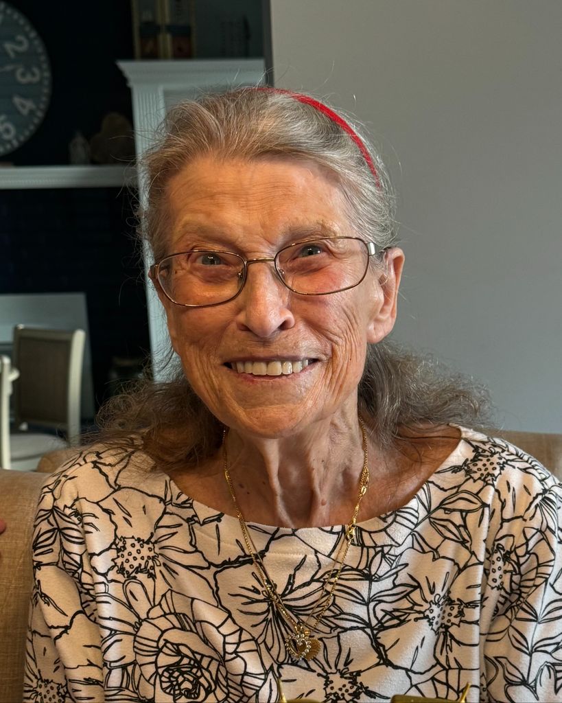 Emilie Grace Hess Profile Photo