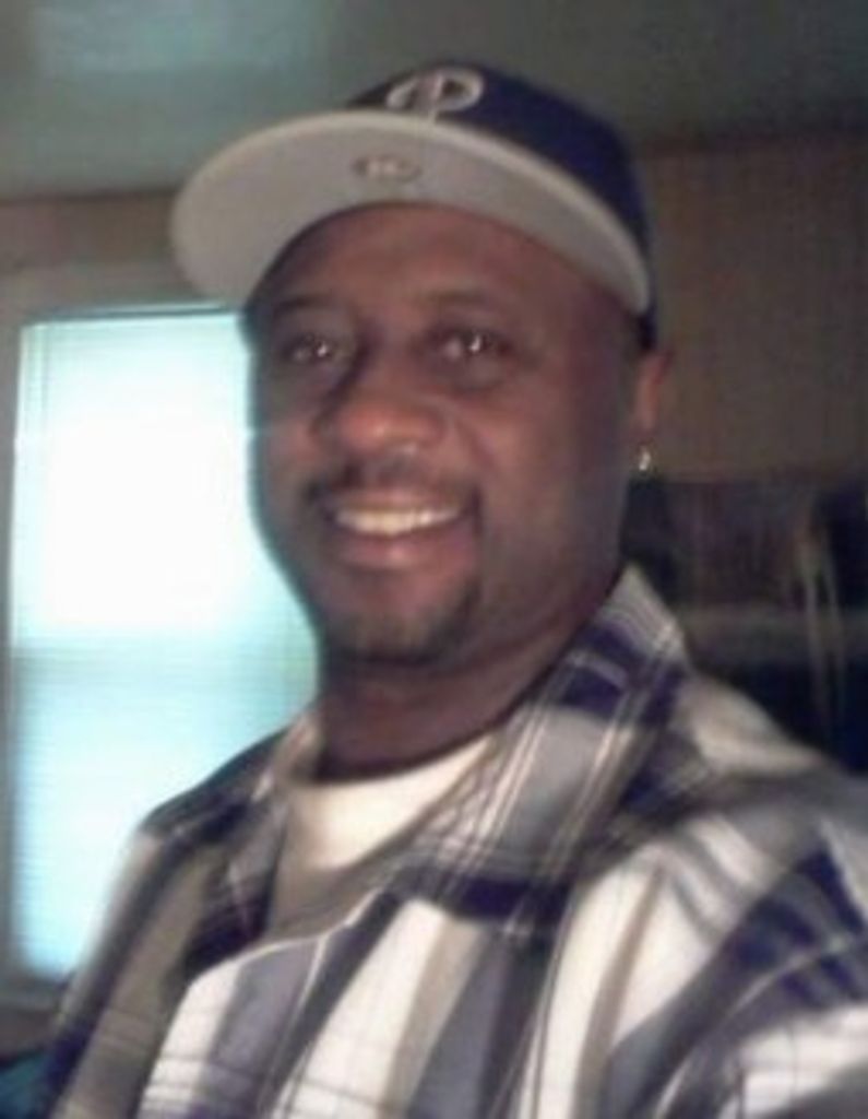 Darren "Dh" Hall Profile Photo