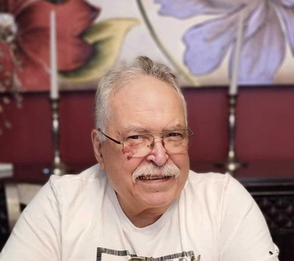 Alberto Martinez Profile Photo