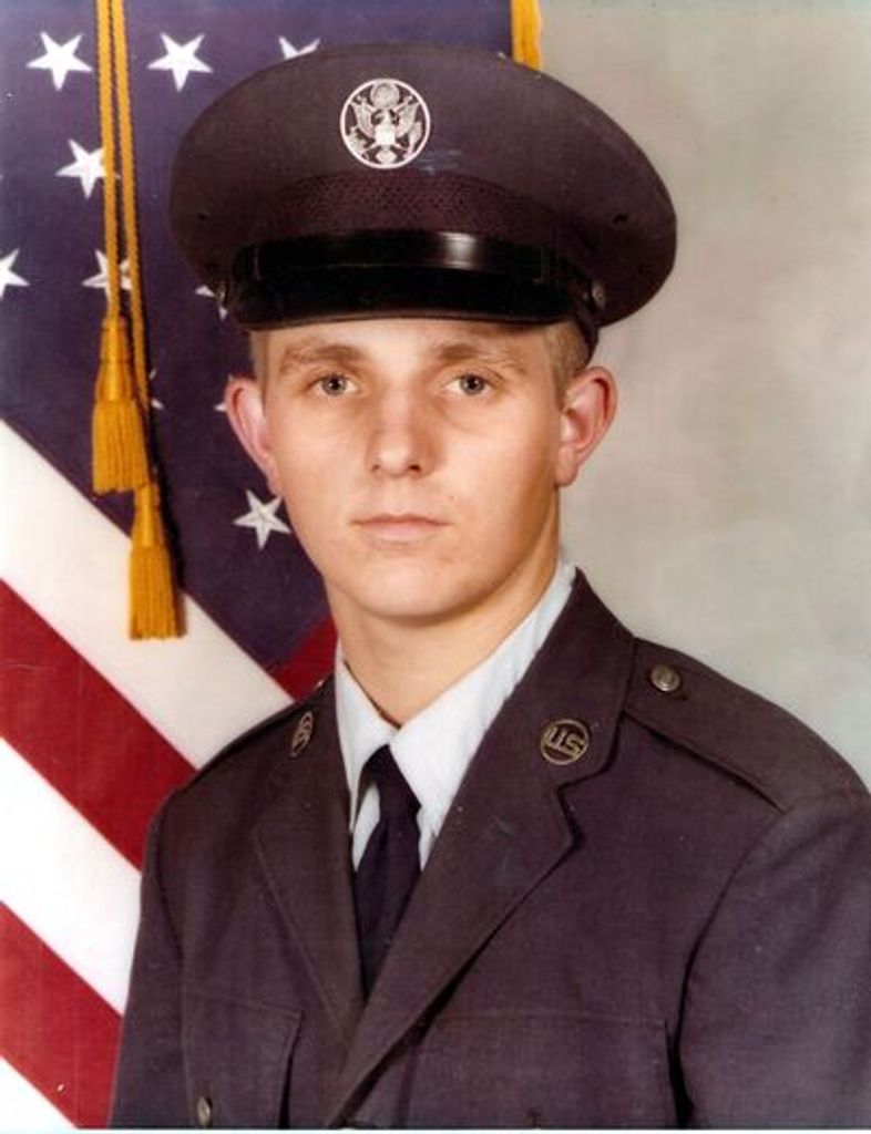 Mark Stephen Hayes Profile Photo