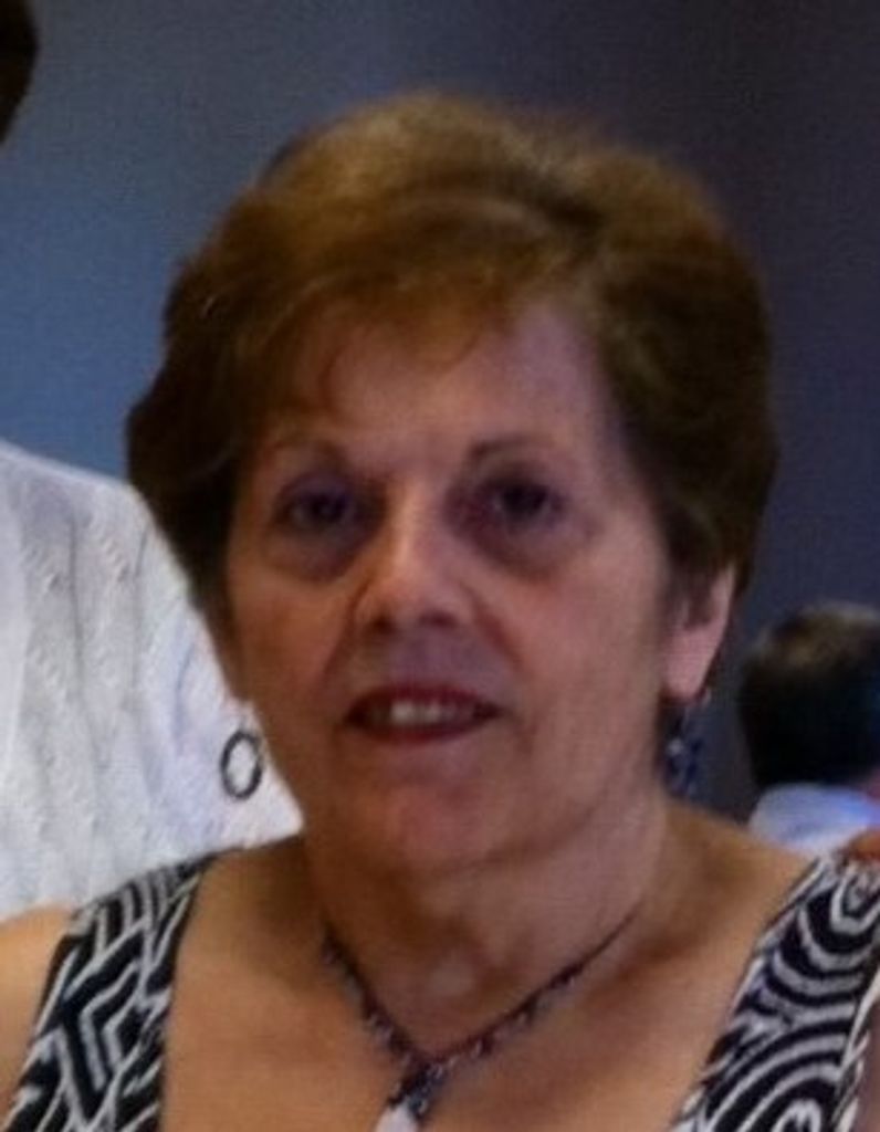 Elizabeth M. (Petrarca) Villanueva Profile Photo