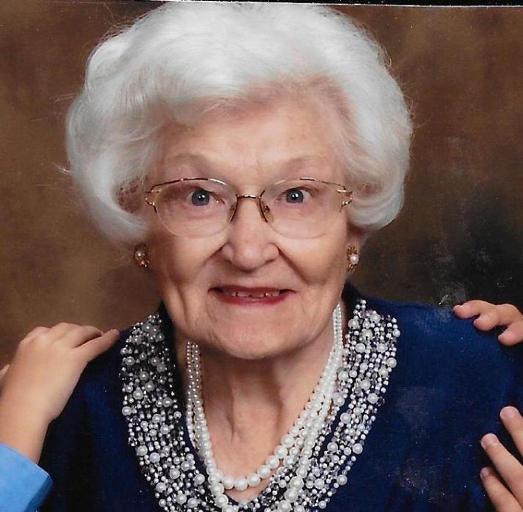 Margaret Louise (Sovinet)  Martinec