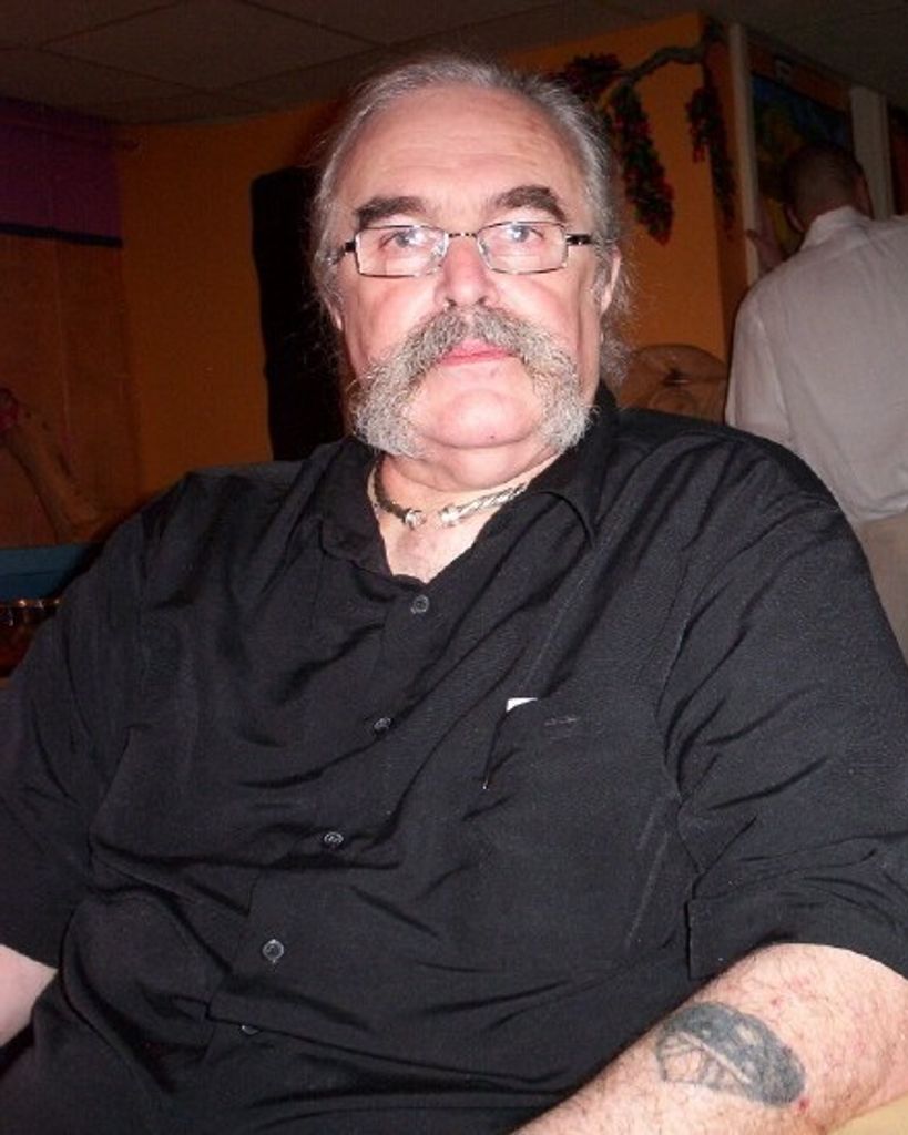 Robert W. Arnold III