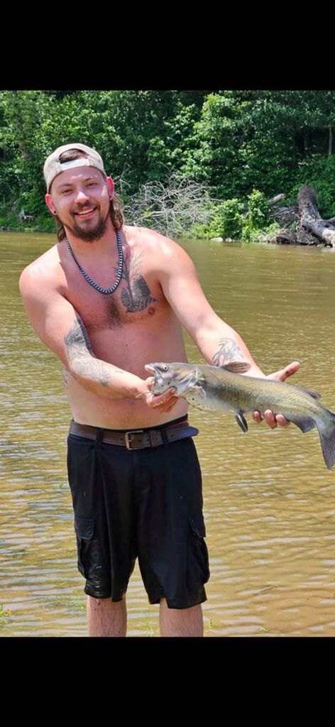 Hunter Scott Campbell Profile Photo