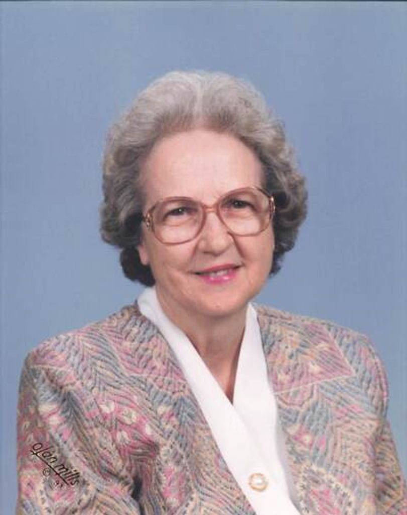 Elsa Mary Hoff Profile Photo
