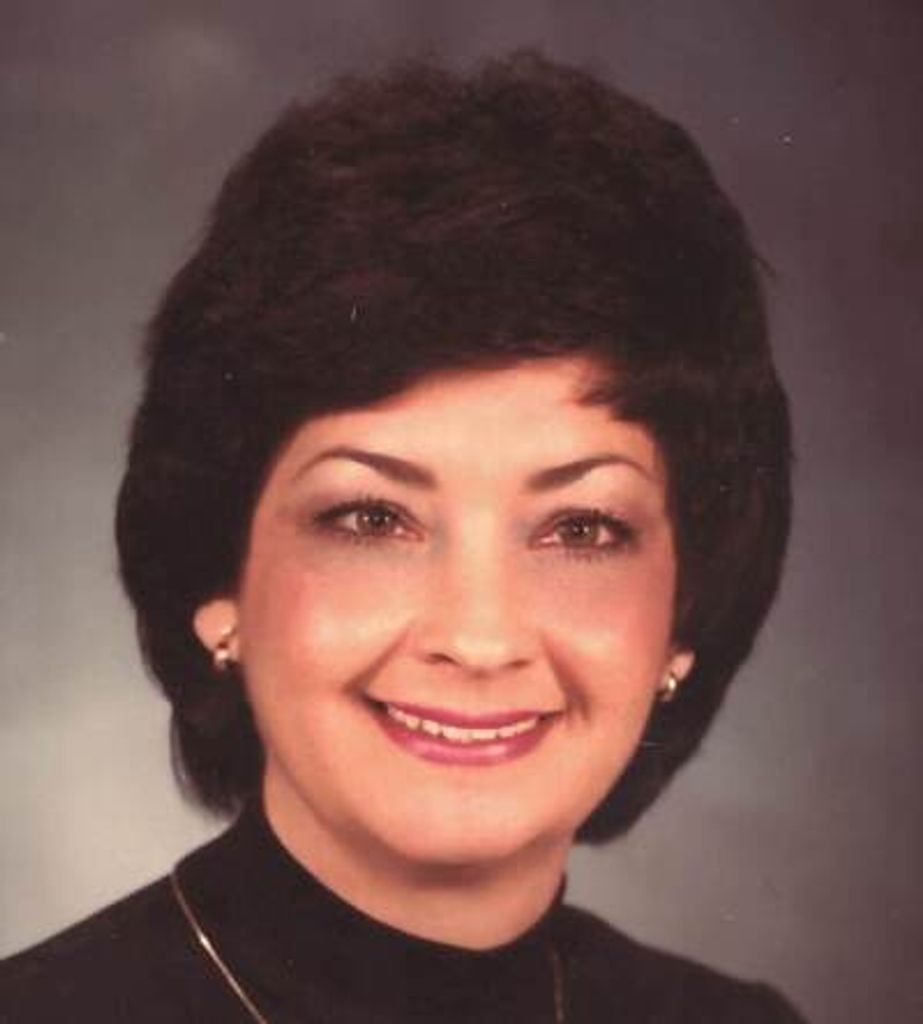 Lenna Burgin Profile Photo