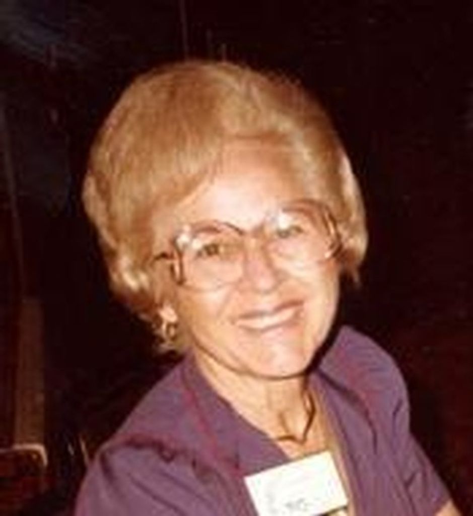 Rosemary L Truesdell