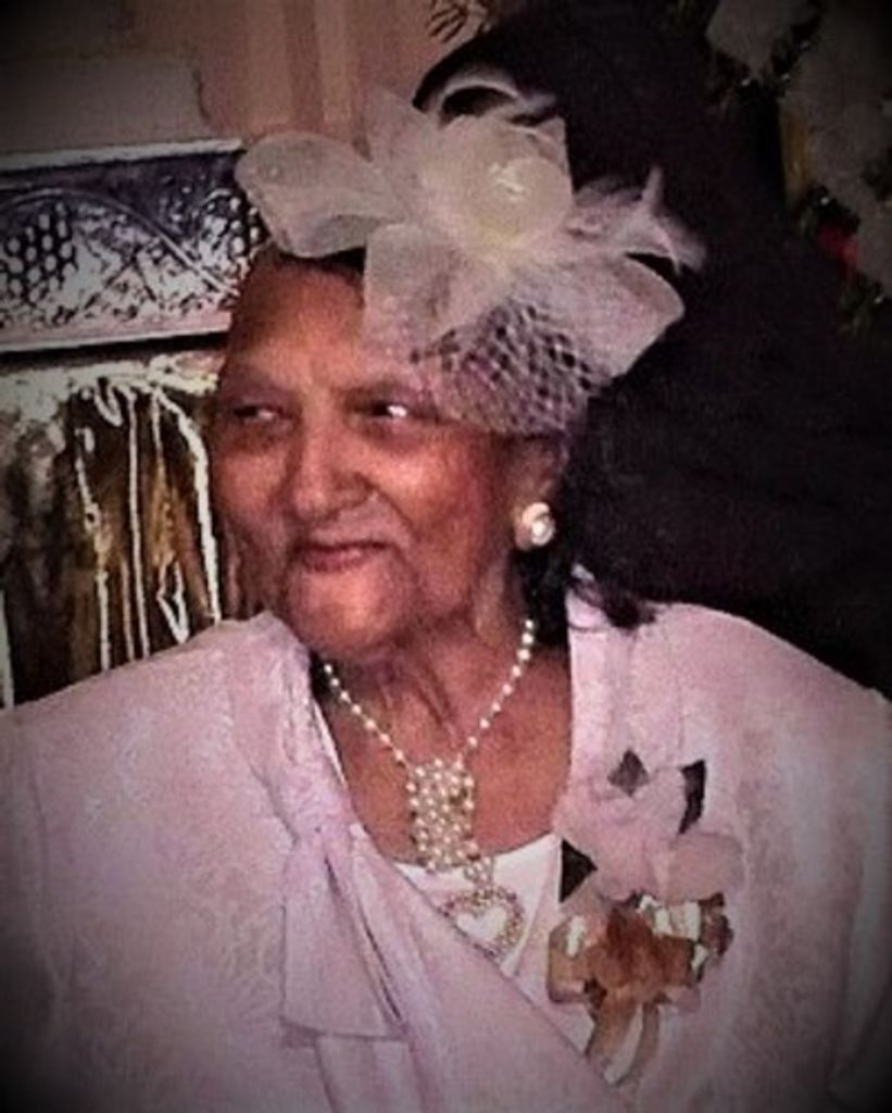 Eulina Davis Profile Photo