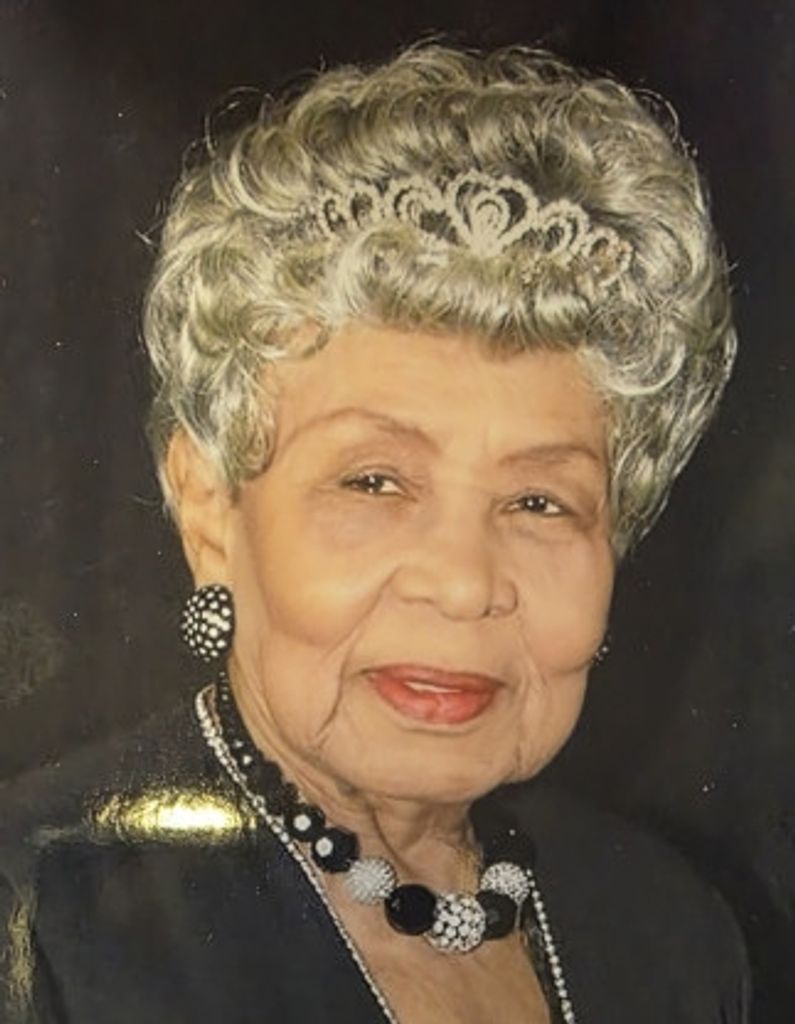 Arlena (Hall)  Pullam