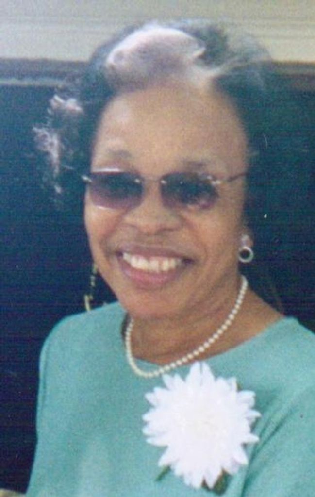 Louise Bradsher Mitchell Profile Photo