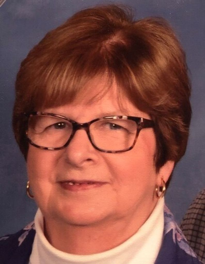 Patricia "Pat" Ellen Helmer