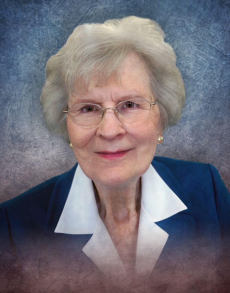 Stella Lee Profile Photo