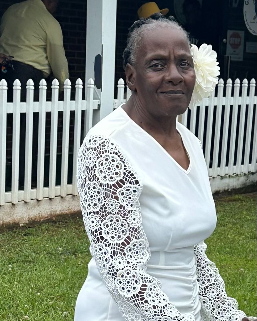 Effie Williams Henry