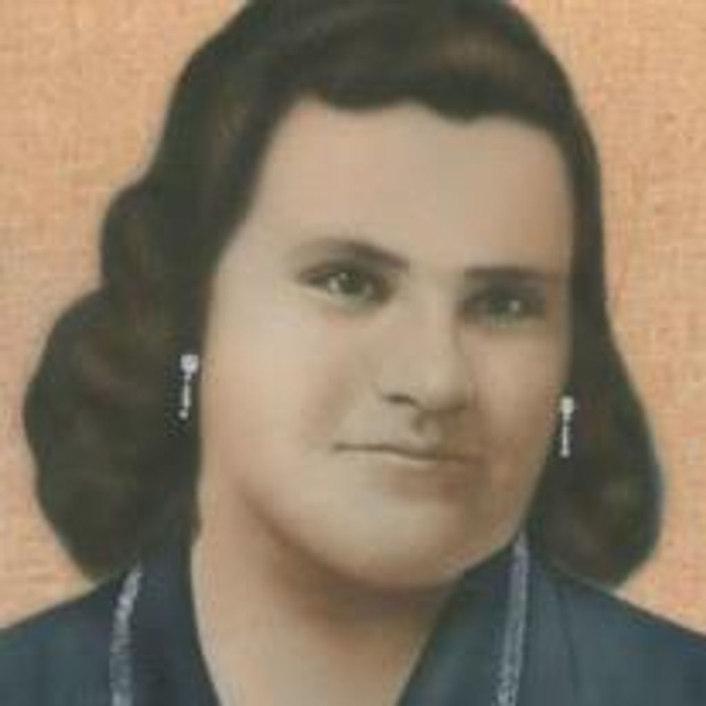 Maria De La Luz Flores