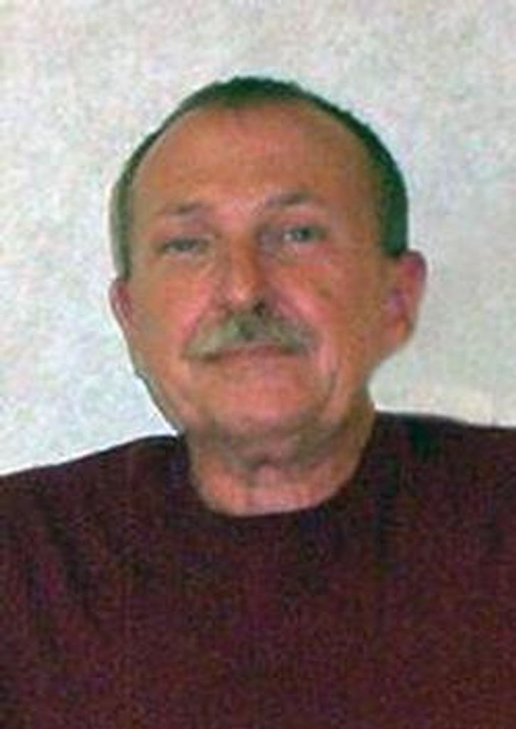 Charles "Chuck" Lee Rombs