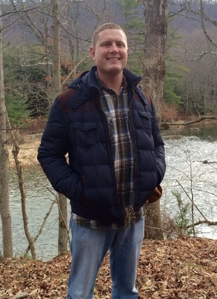 Travis Wade Hess Profile Photo