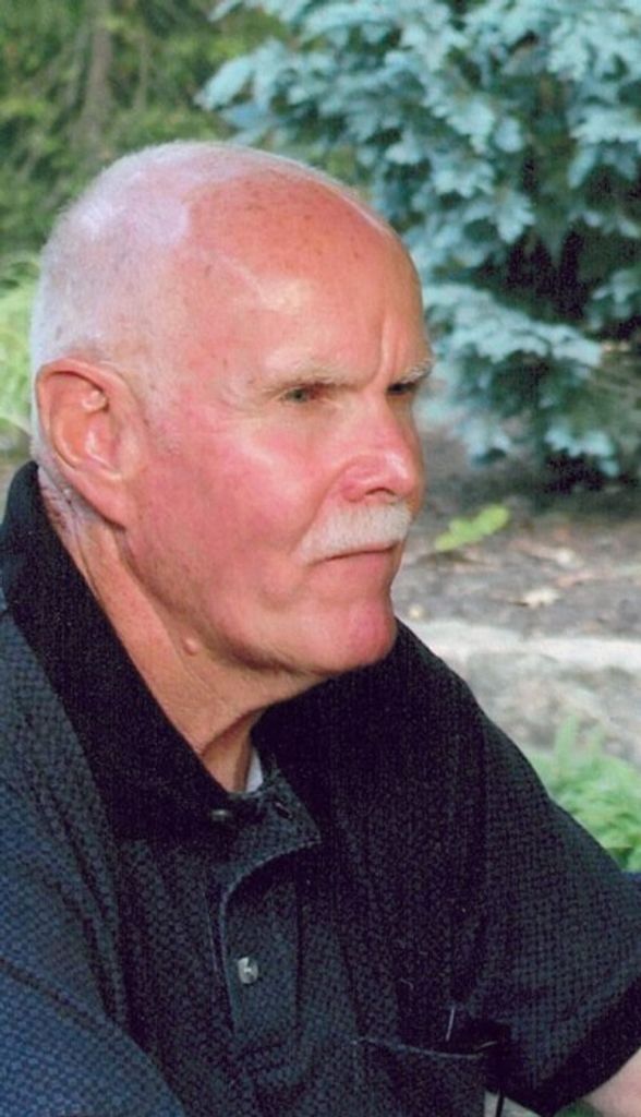 Thomas  "Mac" B. Mckenzie Profile Photo