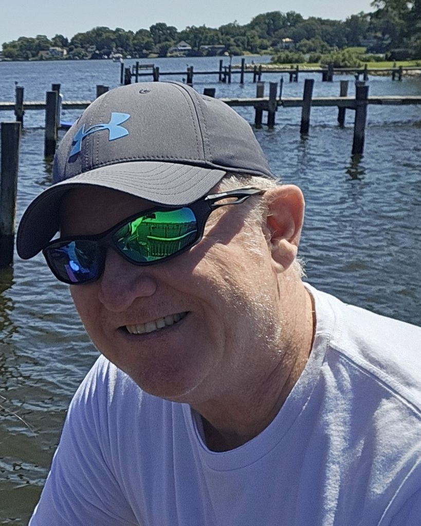 Eric Andrew Moog Profile Photo