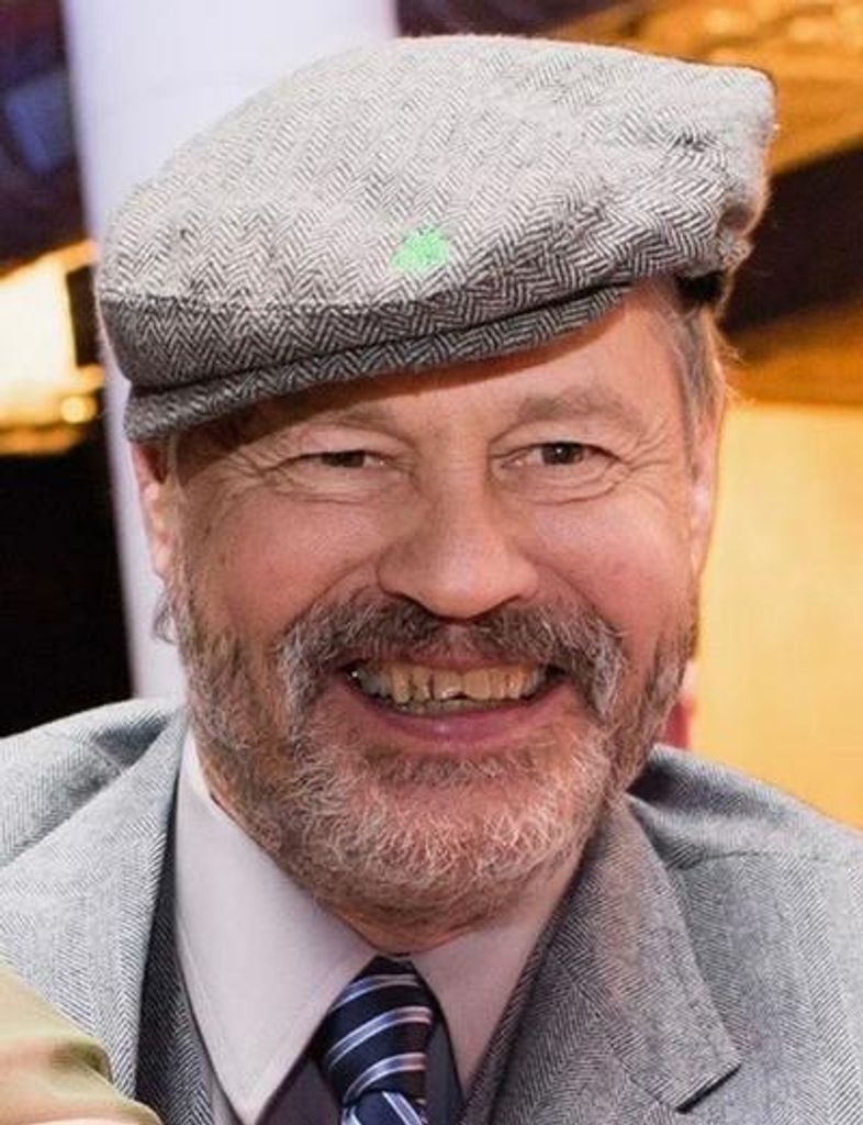 Robert E. Gallagher Profile Photo