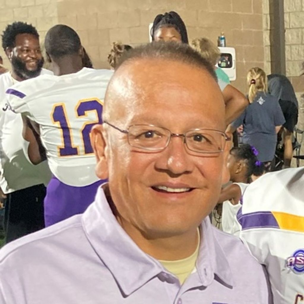 Coach Chris Rodriguez