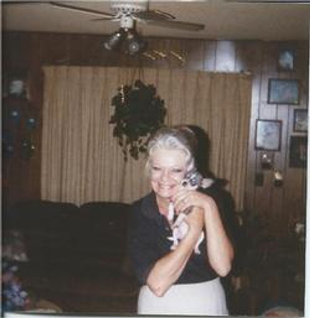 Shirley Shimek Profile Photo