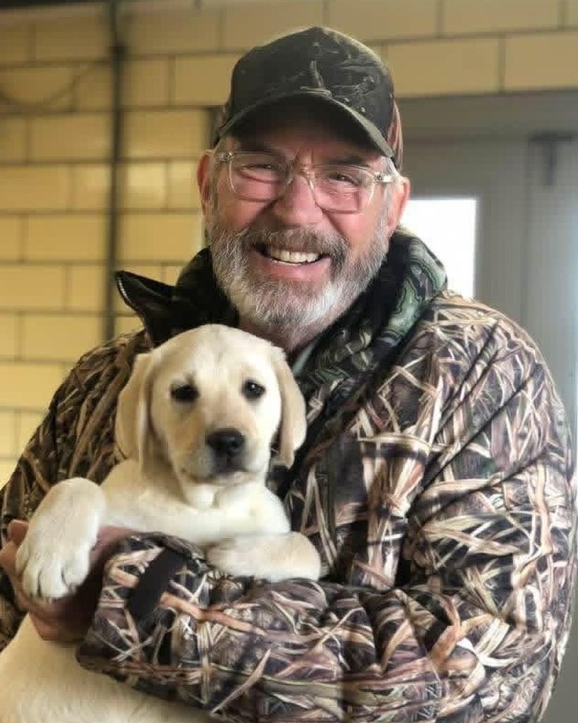 Earle R. Hanlin Profile Photo