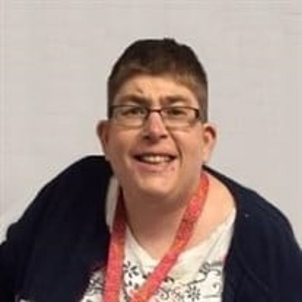 Jenna E. Hamisch